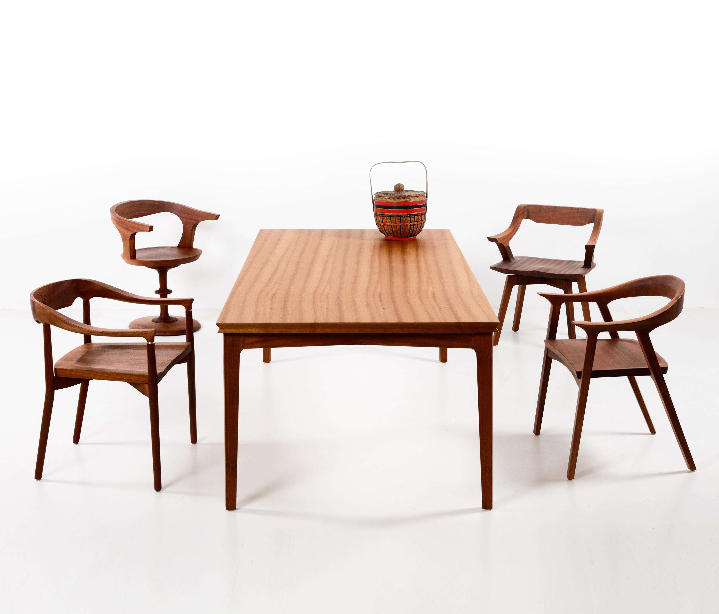 创意家具 - 坐具|餐椅|办公家具|球友会手机网页版登录入口家具|New Legacy Donna Chair