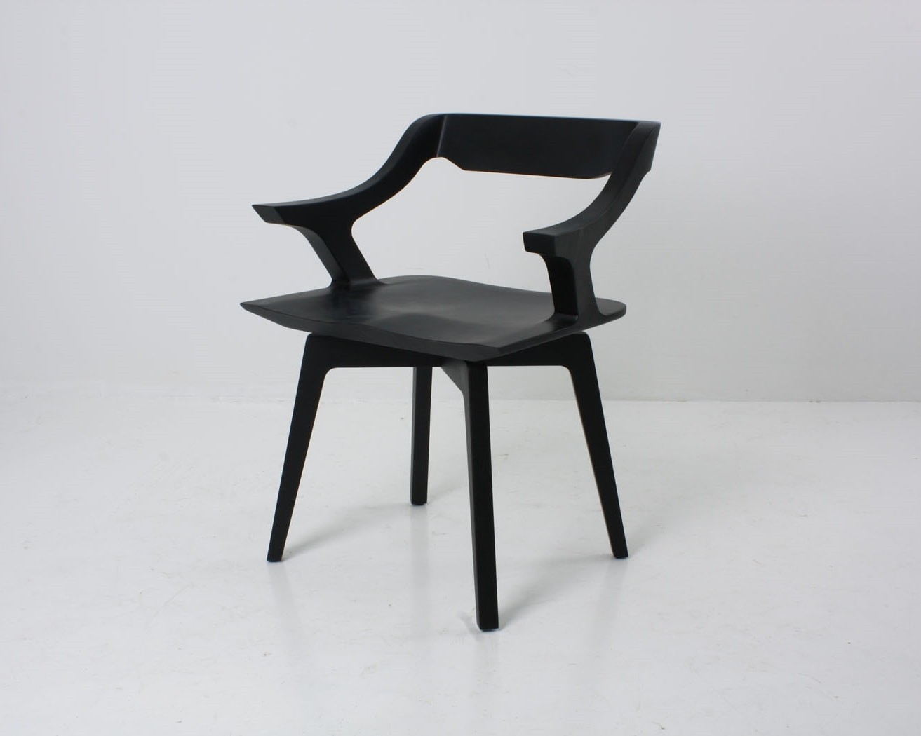 创意家具 - 坐具|餐椅|办公家具|球友会手机网页版登录入口家具|New Legacy Donna Chair