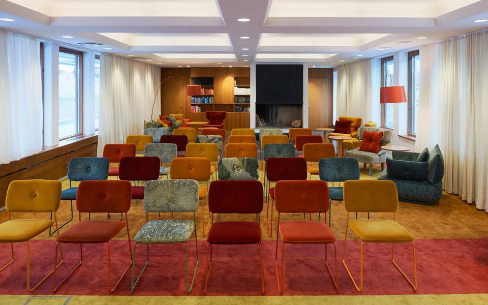 创意家具 - 坐具|休闲椅|办公家具|球友会手机网页版登录入口家具|DUNDRA 洽谈椅