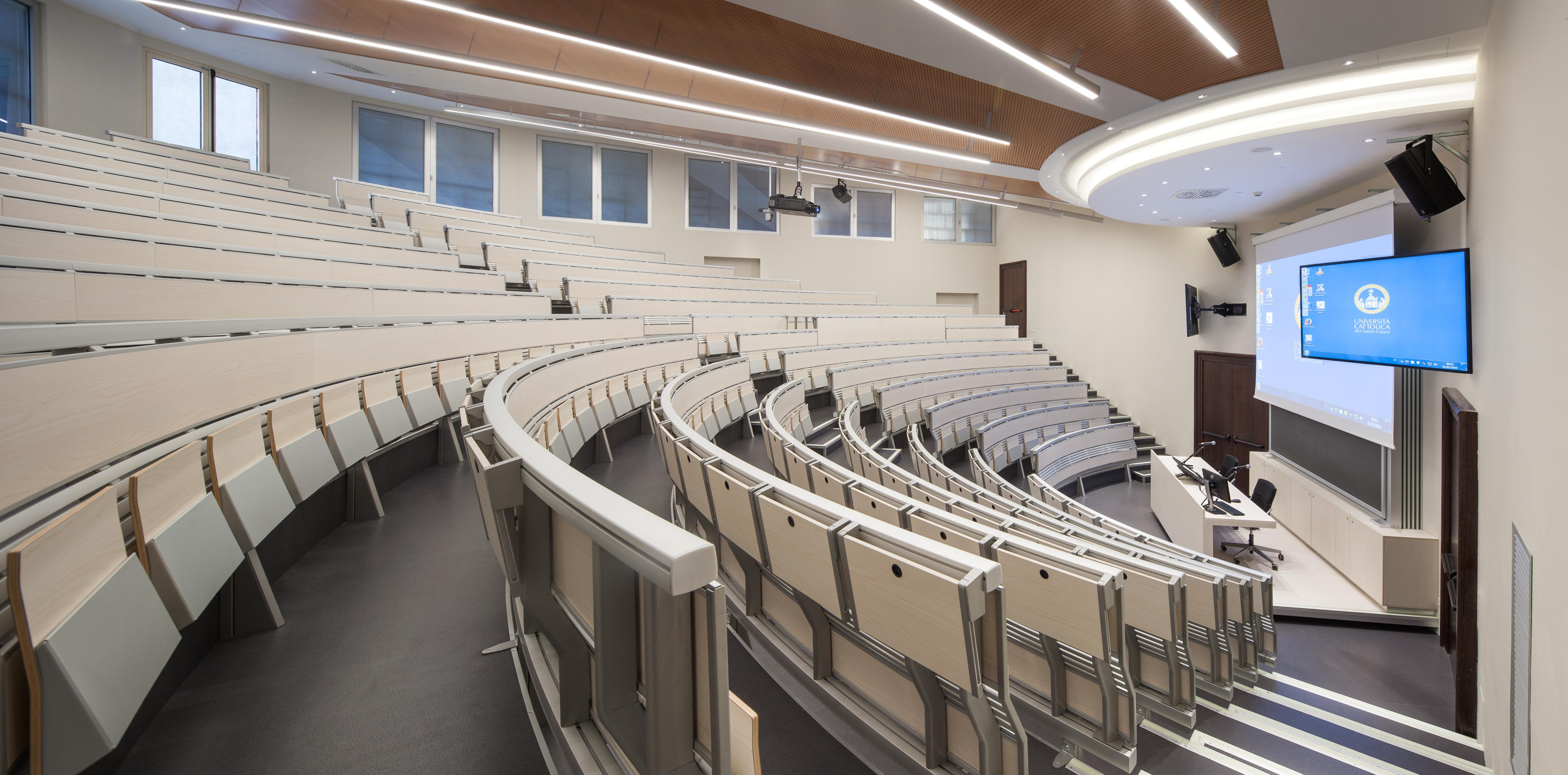 学校家具|阶梯教室桌椅|办公家具|球友会手机网页版登录入口家具|跑步者