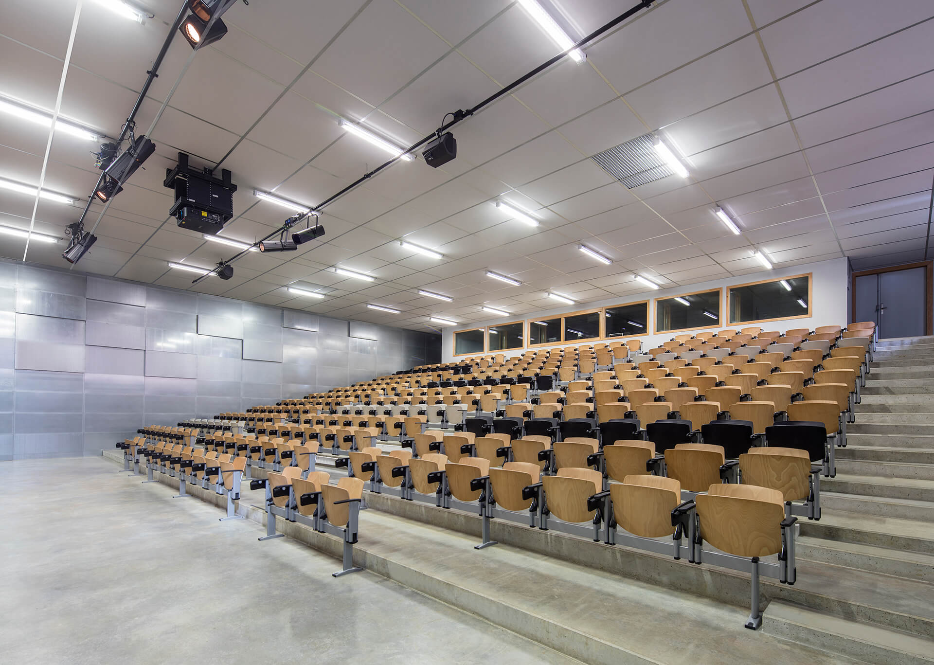 学校家具|阶梯教室桌椅|办公家具|球友会手机网页版登录入口家具|New Modulamm 阶梯教室