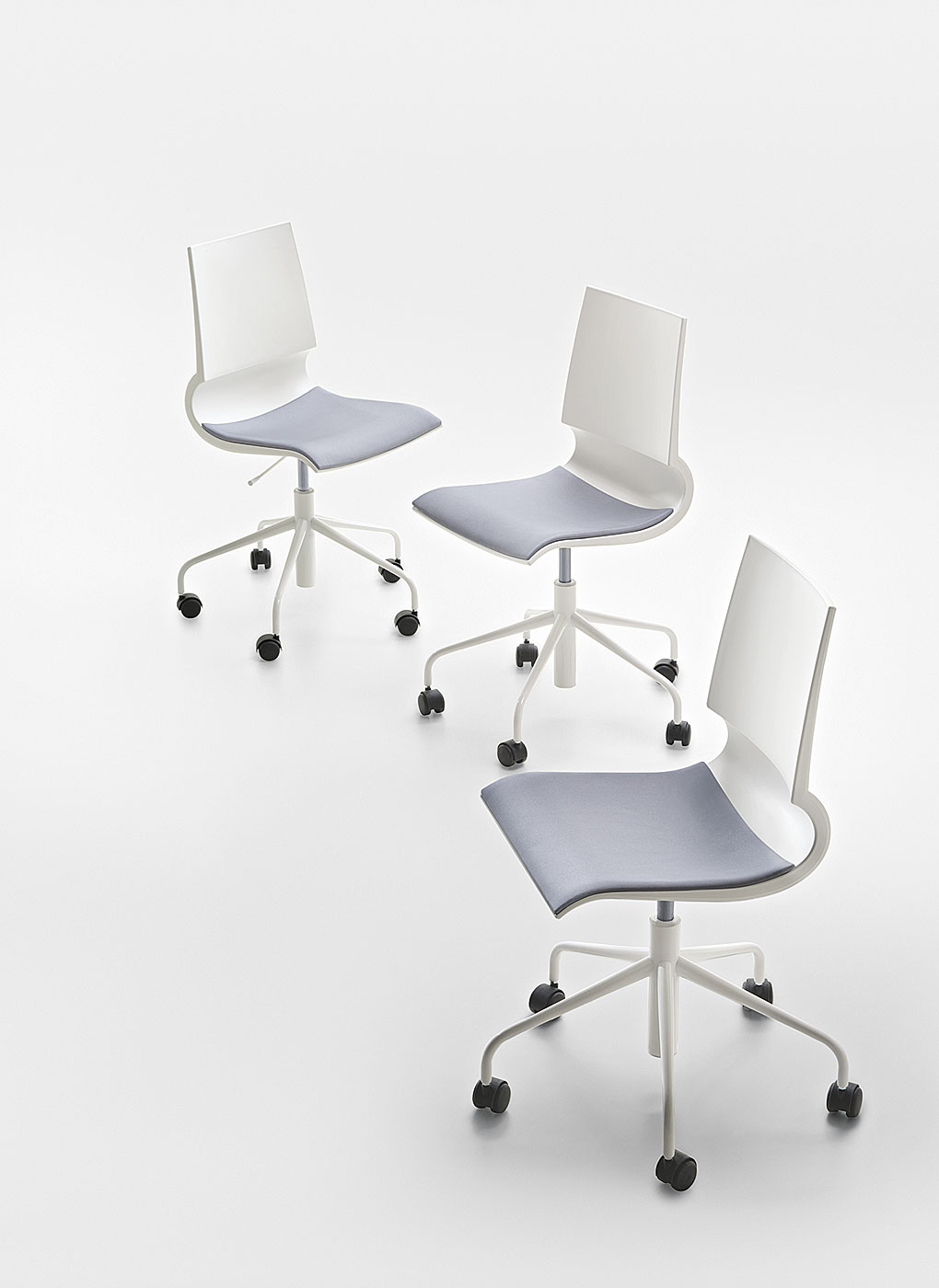 创意家具 - 坐具|休闲椅|办公家具|球友会手机网页版登录入口家具|Ricciolina 洽谈椅/办公椅