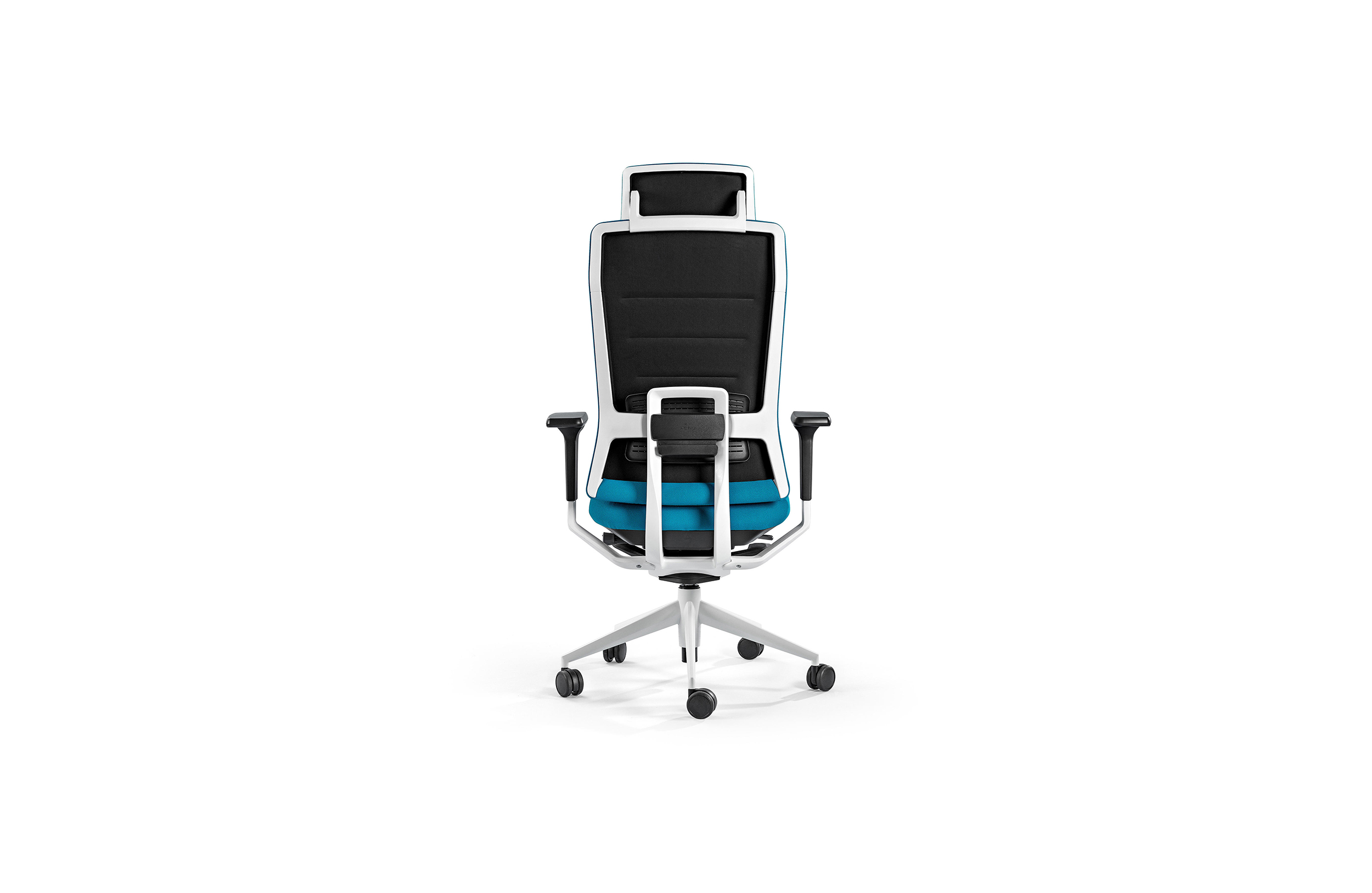 办公椅|现代真皮中班椅|办公家具|球友会手机网页版登录入口家具|TNK FAMILY 大班椅系列