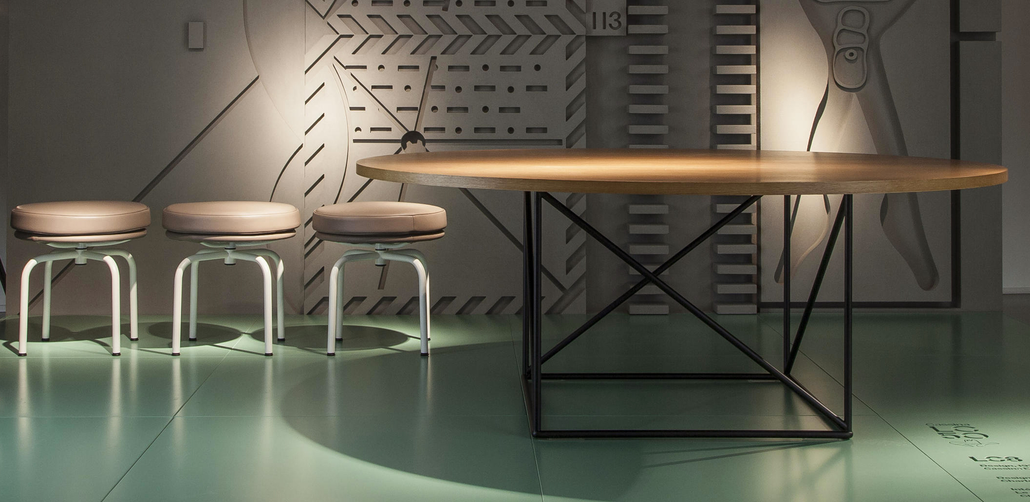 创意家具 - 桌几|餐桌|办公家具|球友会手机网页版登录入口家具|LC15 table
